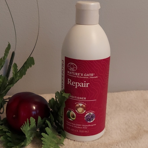 Nature's Gate Other - Nature's Gate Repair Vegan Conditioner
